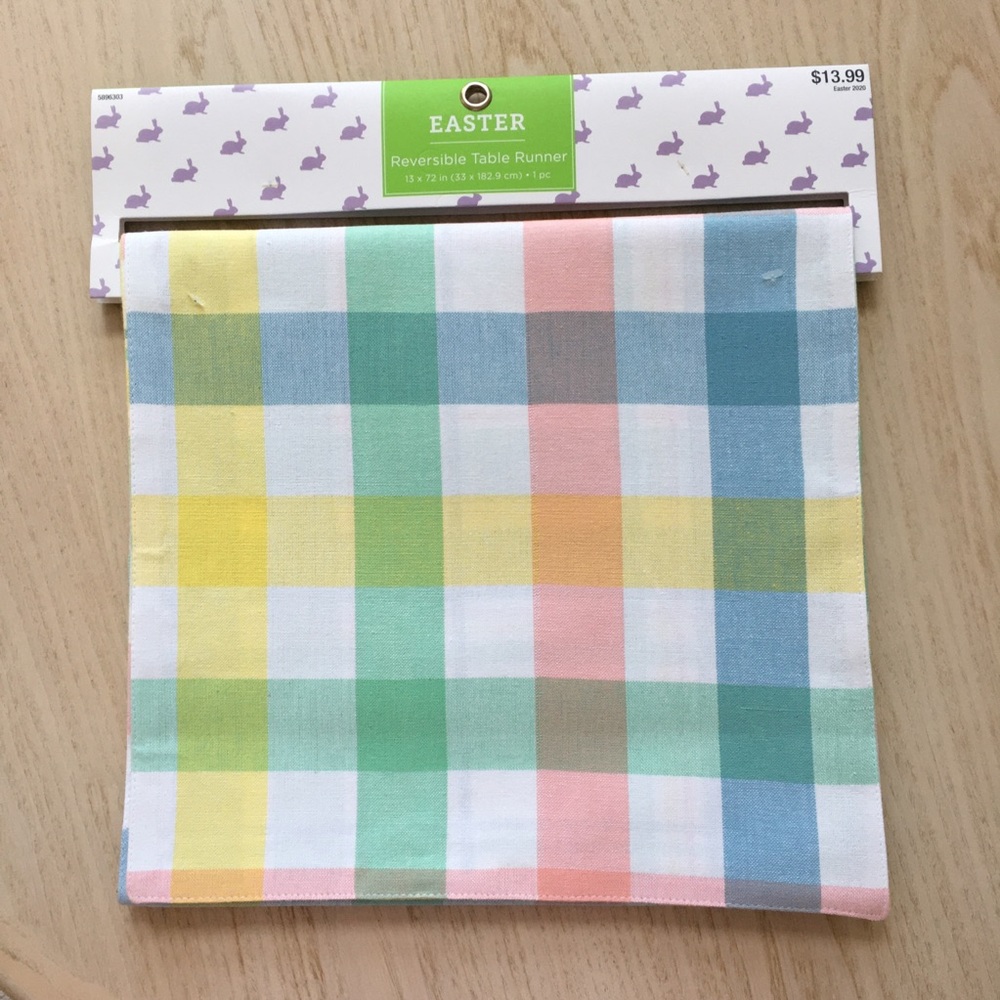 THINK SPRING Summer reversible pastel table Runner